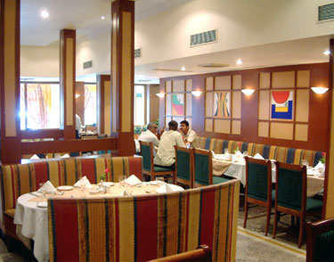 Grand Continental Hotel Allahabad Restaurant